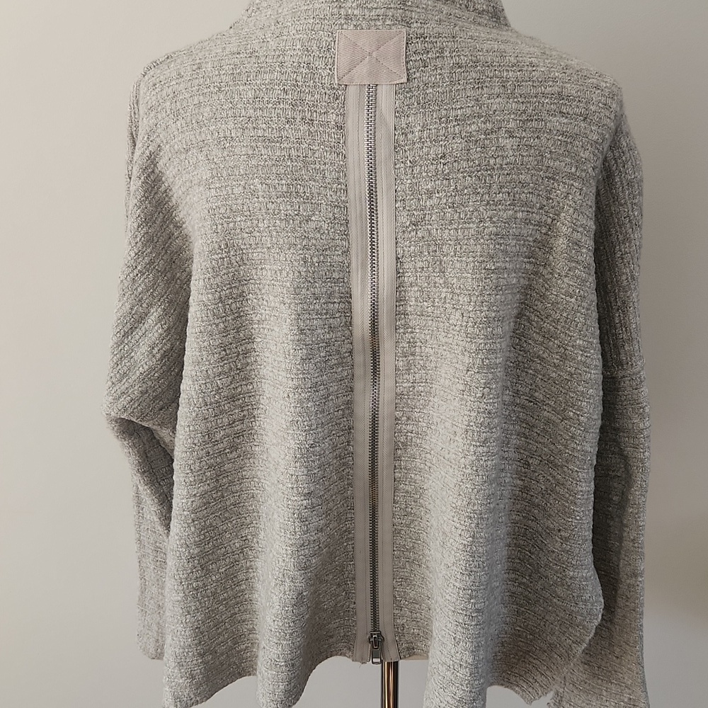 FP Zipper Back Sweater - Picture 6 of 9